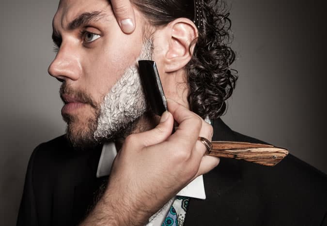 How to shave with a straight razor