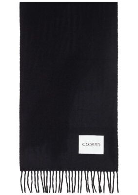 Closed Wool scarf